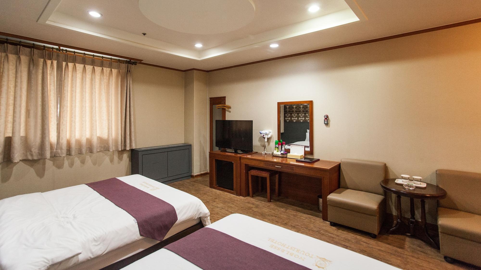 Noblesse Tourist Hotel Seoul Exterior foto